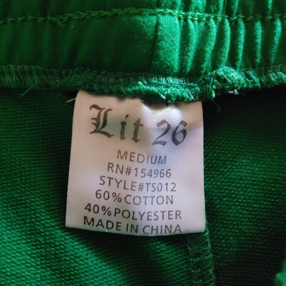 Shorts - Picture 2 of 2